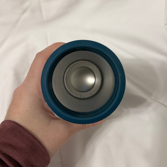 NWT Caus Blue Striped Stainless Steel Drink Tumbler or Can Cooler - Picture 5 of 9